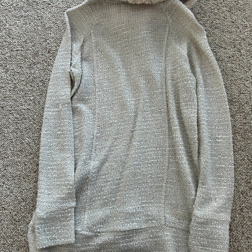 Maurices S Cream Boucle Sweater Fur Collar Cozy Winter - Picture 6 of 8